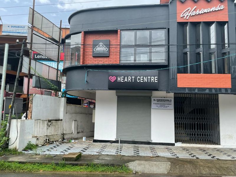 Front of Dr Harikrishnan’s Heart Centre, Harivansa Building, Nadakkavu